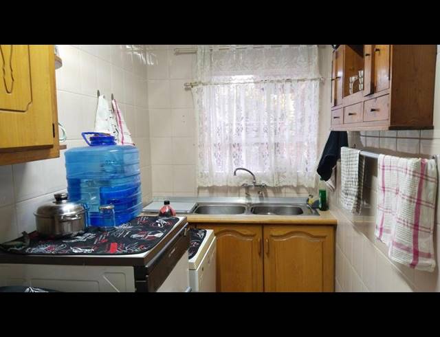 3 BEDROOM TOWNHOUSE FOR SALE IN VANDERBIJLPARK SE 2